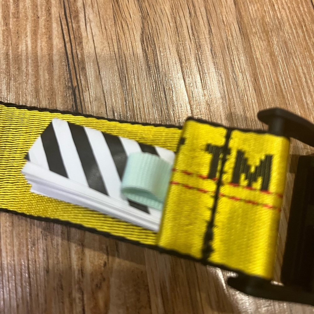 Off White Adjustable Utility Belt OS - Picture 3 of 4
